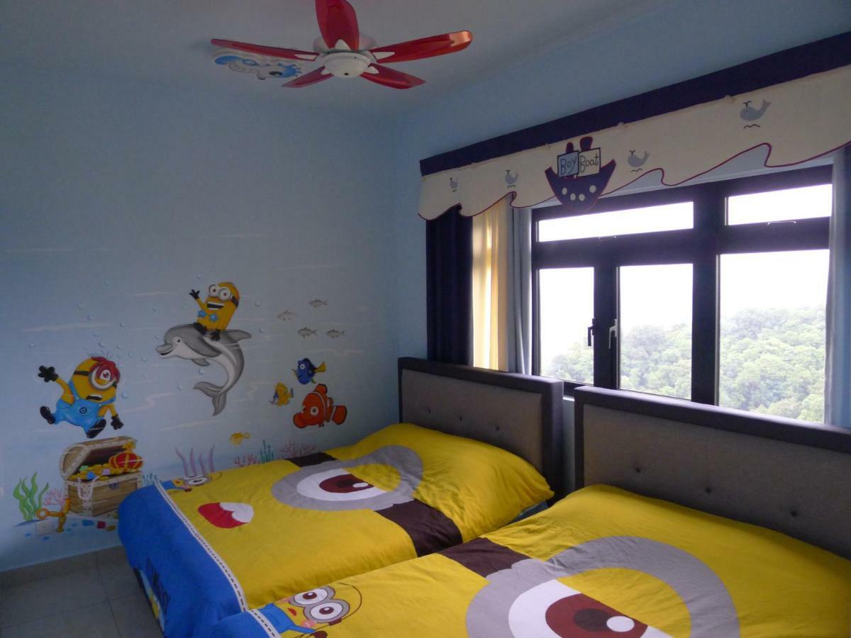 Kiddypalace@meridin Apartment *